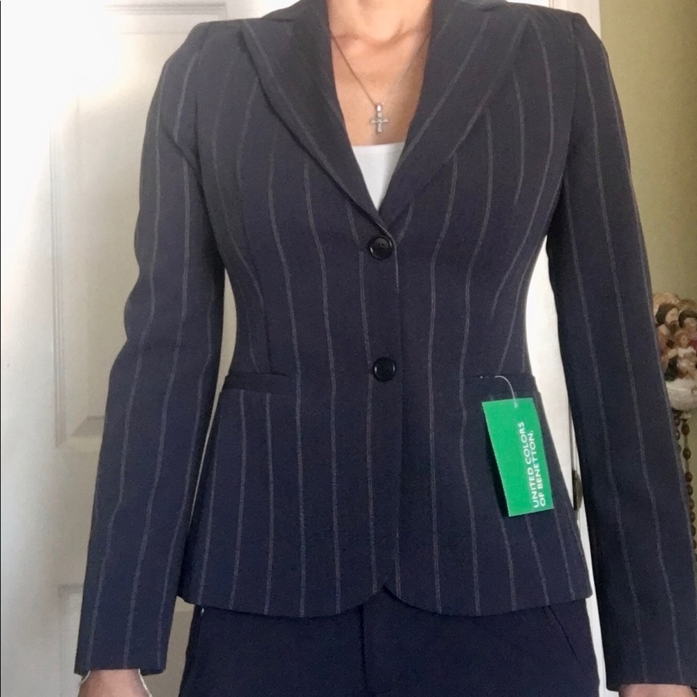 Brand New Navy blue woman blazer